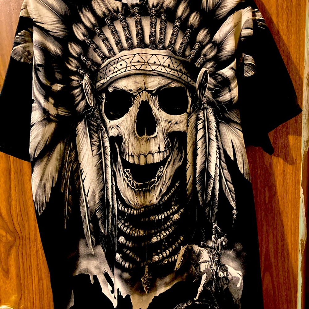 Men’s large T-shirt